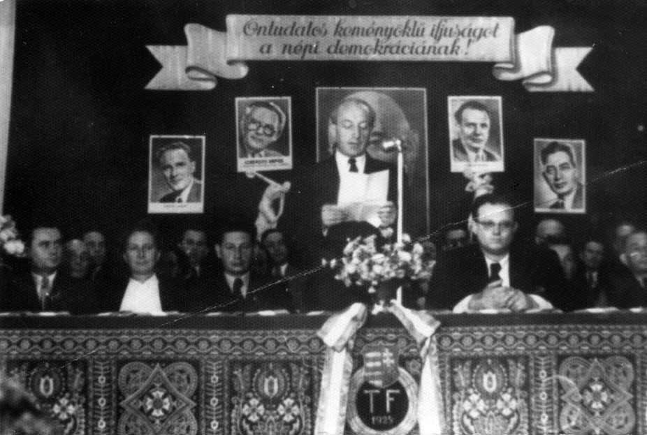 Levéltári kutatási eredmények 1956-ról: A szónok Hepp Ferenc balján Kerezsi Endre