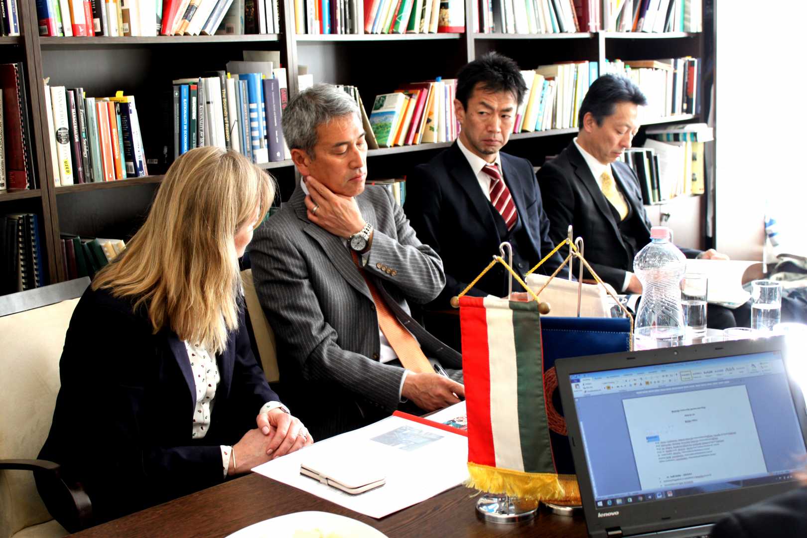 Előremutató tárgyalások az egyik legjobb japán egyetemmel