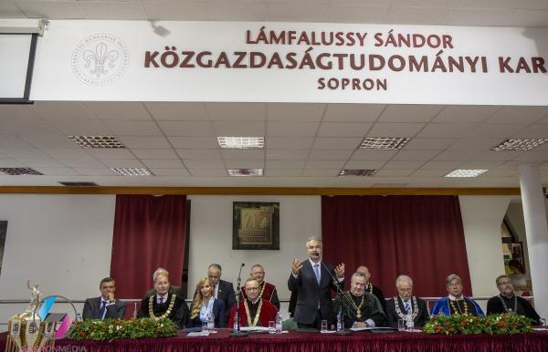 Együttműködés a nagy múltú Soproni Egyetemmel