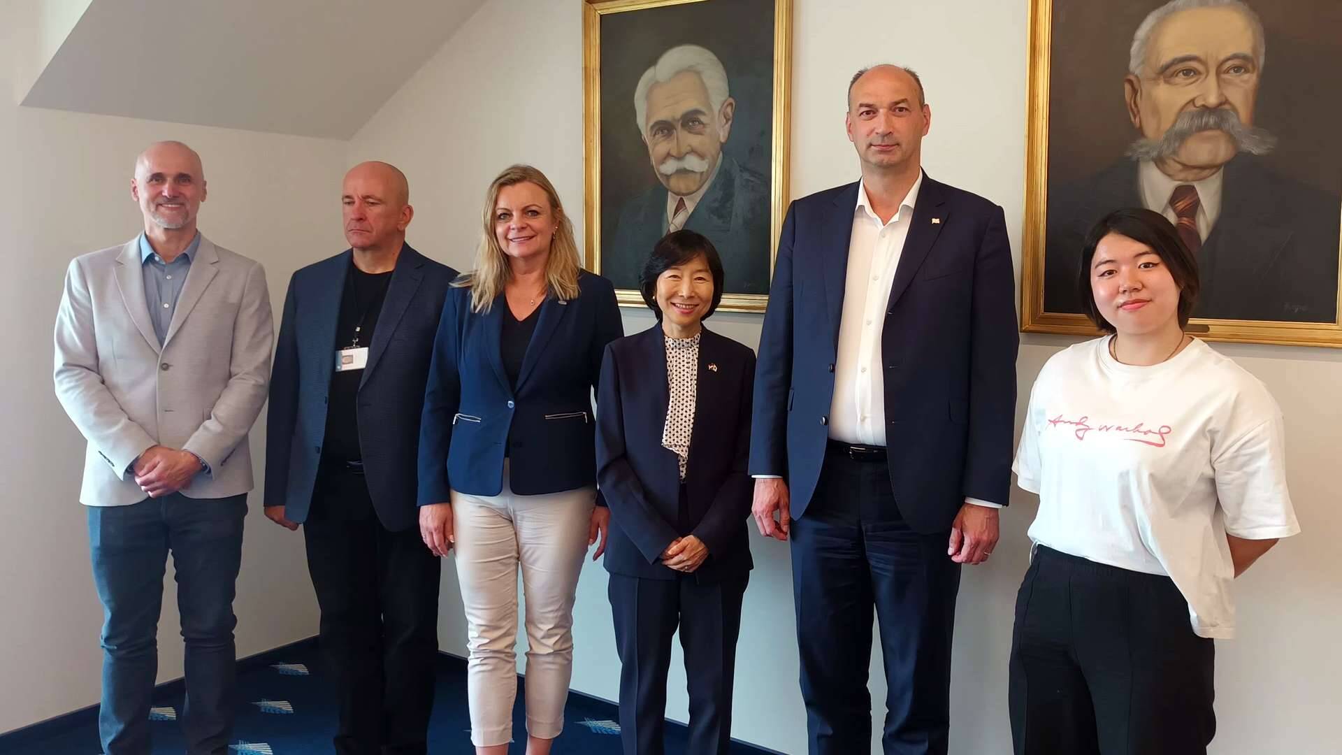 A TF-re látogatott Japán új magyarországi nagykövete 
