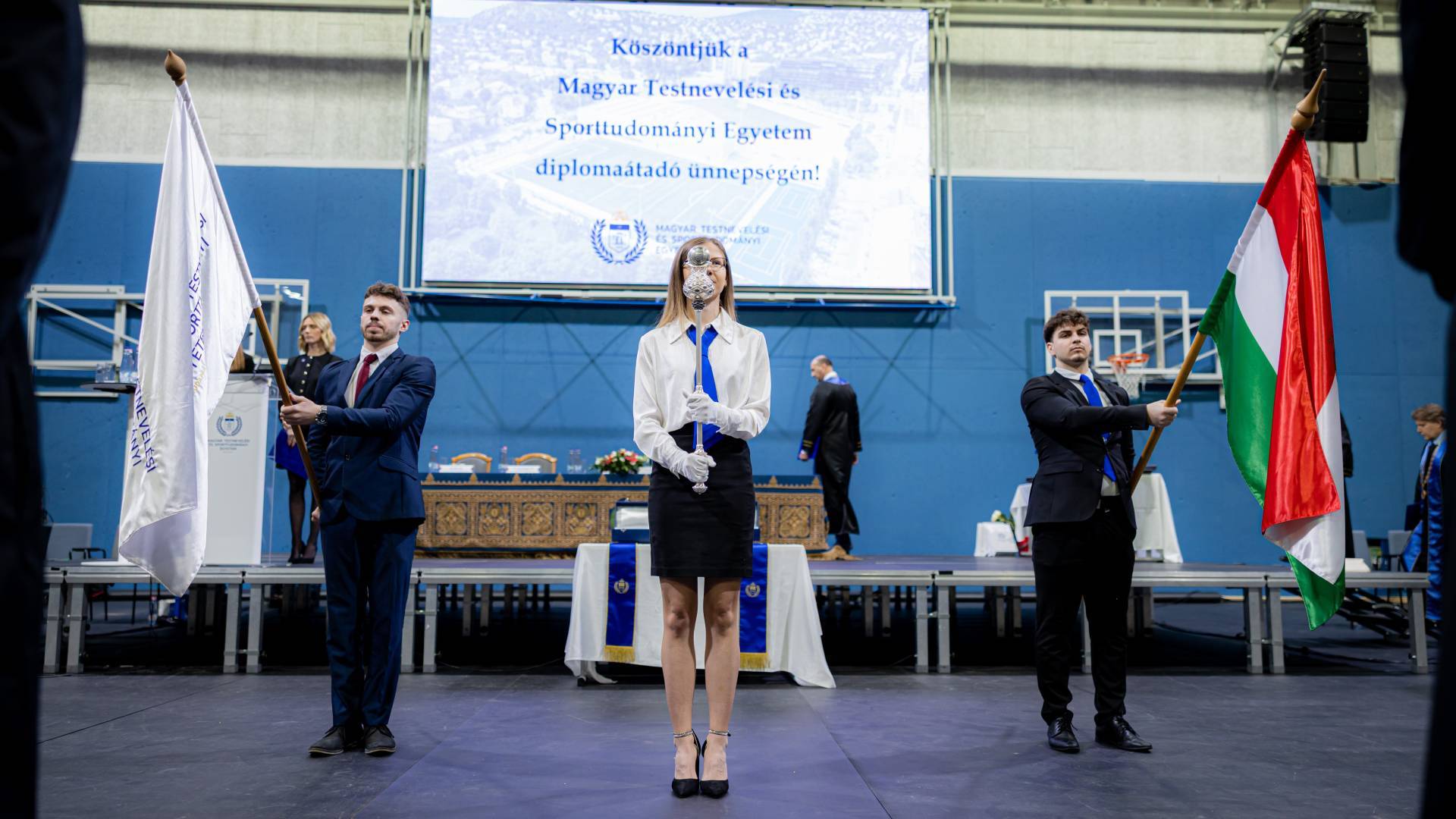 A jovo testnevelo tanarai edzoi es sportvezetoi vettek at okleveluket a TF en 01