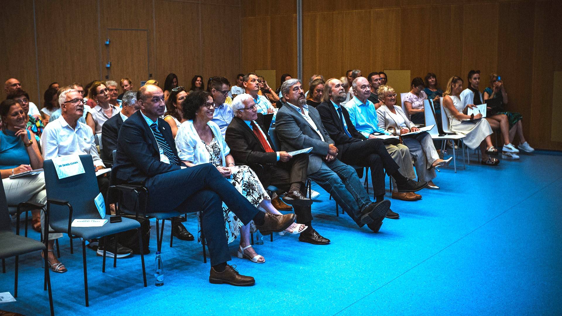 Egyezteto forumot tartott a mindennapos testnevelesrol a TF es az MTTOE 4