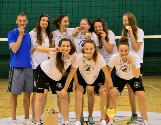 TFSE női röplabda sikerek (junior csapat) TFSE női röplabda sikerek (junior csapat)